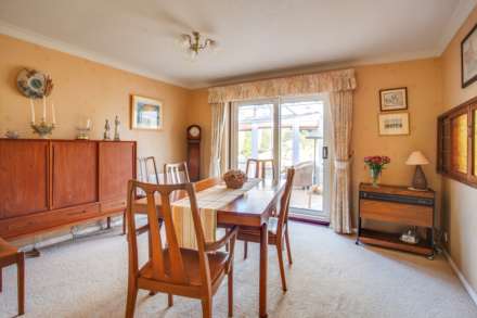 Upper Warren Avenue, Caversham Heights, Reading, Image 6