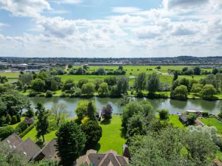 Eastcliff, The Warren, Reading, Image 15