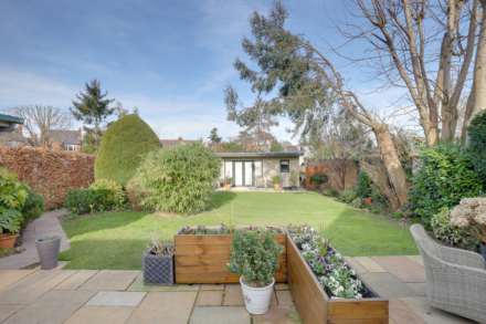 Clifton Park Road, Caversham, Image 2