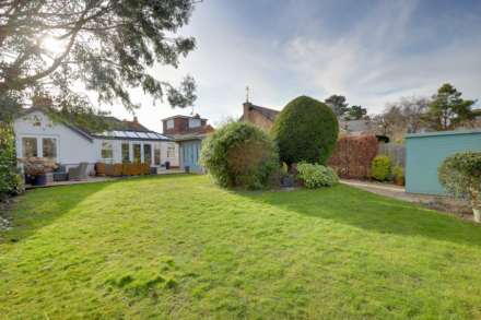 Clifton Park Road, Caversham, Image 20