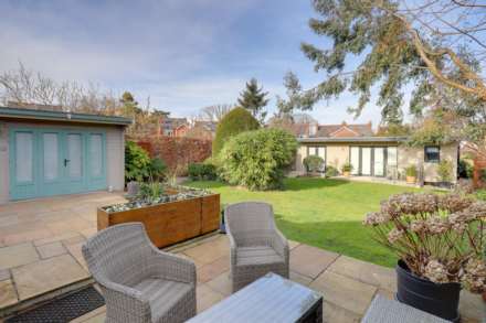 Clifton Park Road, Caversham, Image 24
