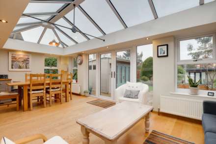 Clifton Park Road, Caversham, Image 7