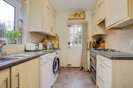 Mayfield Drive, Caversham, Reading, Image 12