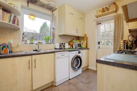 Mayfield Drive, Caversham, Reading, Image 7