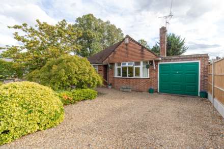 Wincroft Road, Caversham Heights
