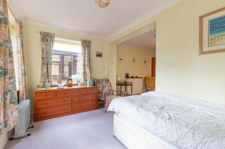 Wincroft Road, Caversham Heights, Image 14