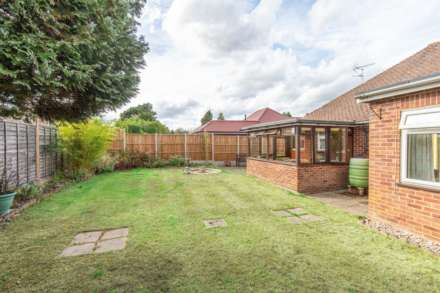Wincroft Road, Caversham Heights, Image 8