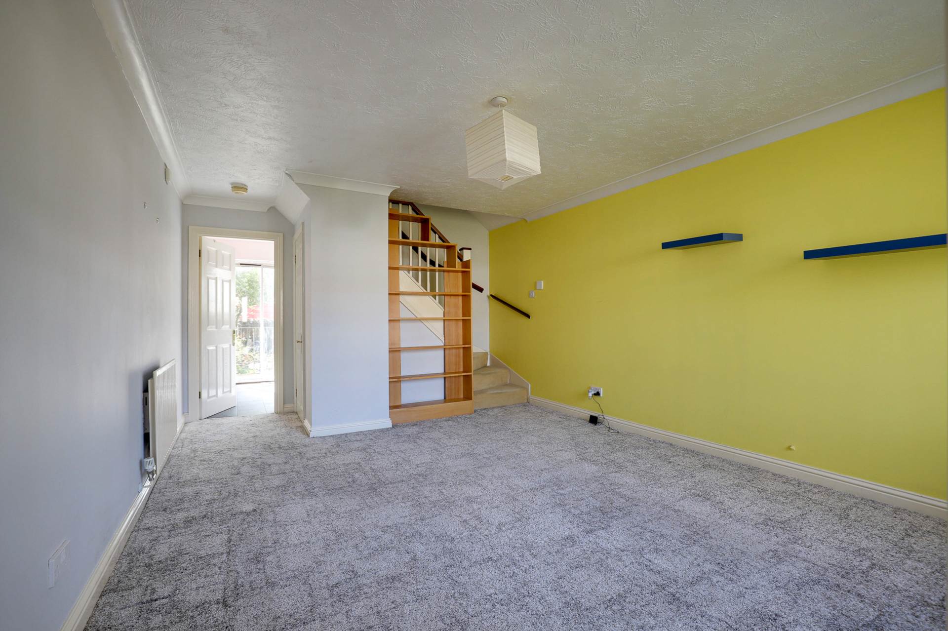 Dickens Close, Caversham, Image 4