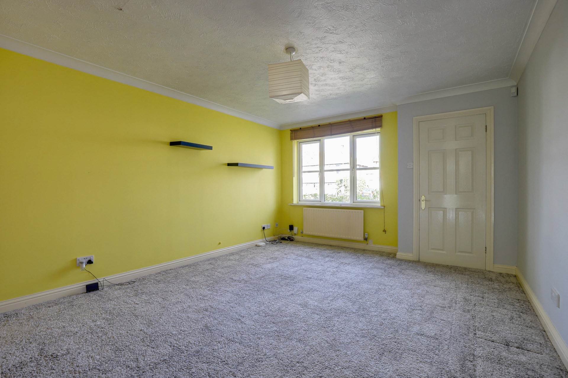 Dickens Close, Caversham, Image 5
