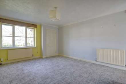 Dickens Close, Caversham, Image 7