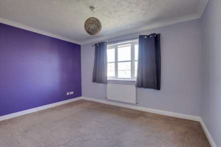 Dickens Close, Caversham, Image 8