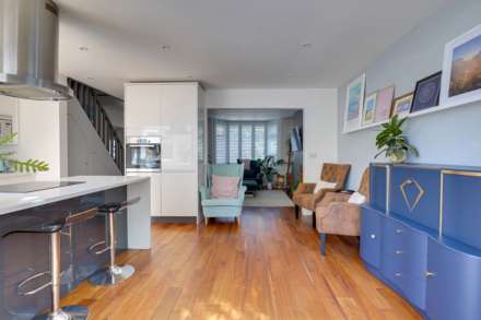 Hemdean Road, Caversham, Image 14