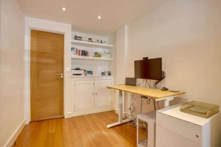 Hemdean Road, Caversham, Image 19