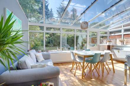 Hemdean Road, Caversham, Image 4