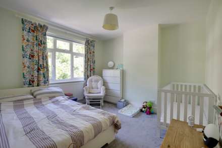 Hemdean Road, Caversham, Image 9