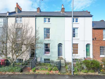 4 Bedroom Terrace, Christchurch Road, Reading