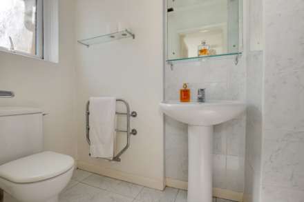 St Peters Avenue, Caversham Heights, Reading, Image 17