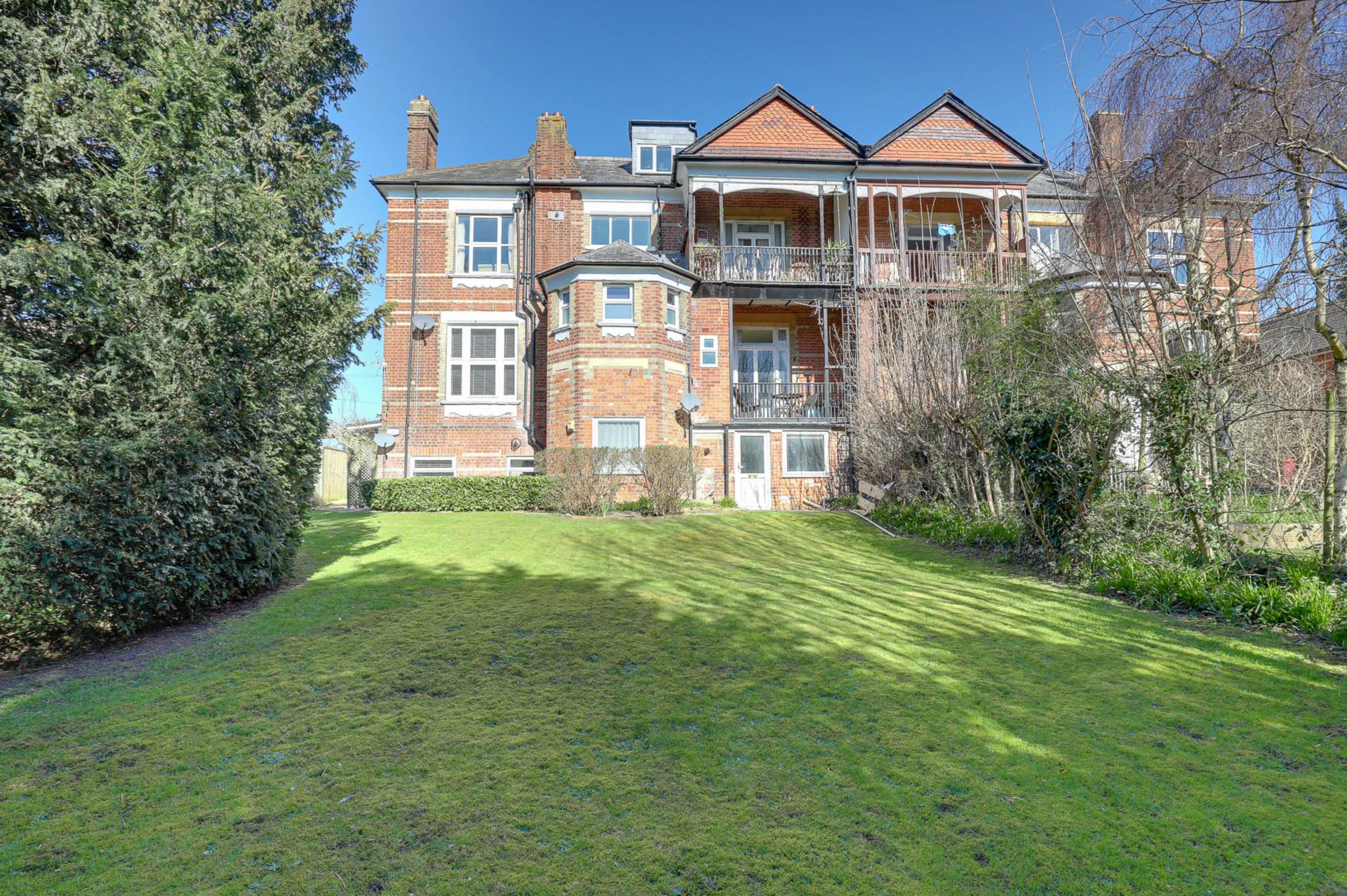 Henley Road, Reading, Image 17