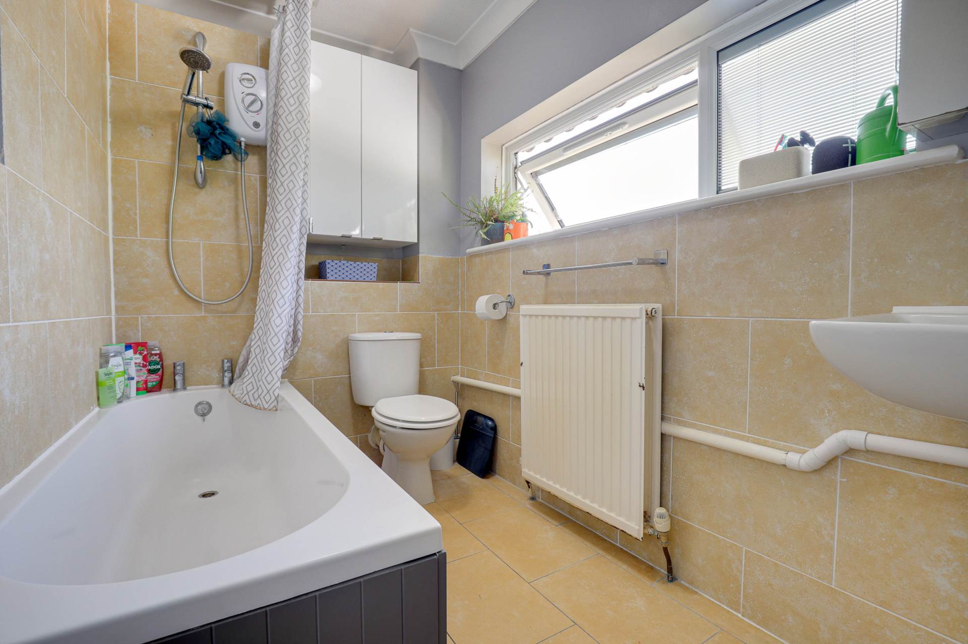 Woodcote Road, Caversham Heights, Image 21