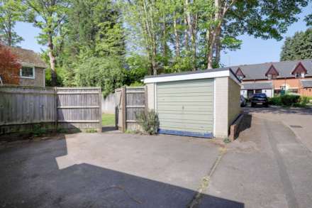 Woodcote Road, Caversham Heights, Image 31