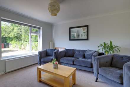 Woodcote Road, Caversham Heights, Image 6