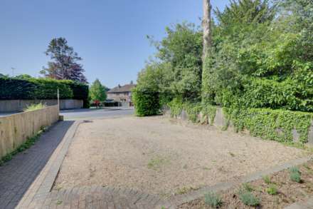 Woodcote Road, Caversham Heights, Image 9
