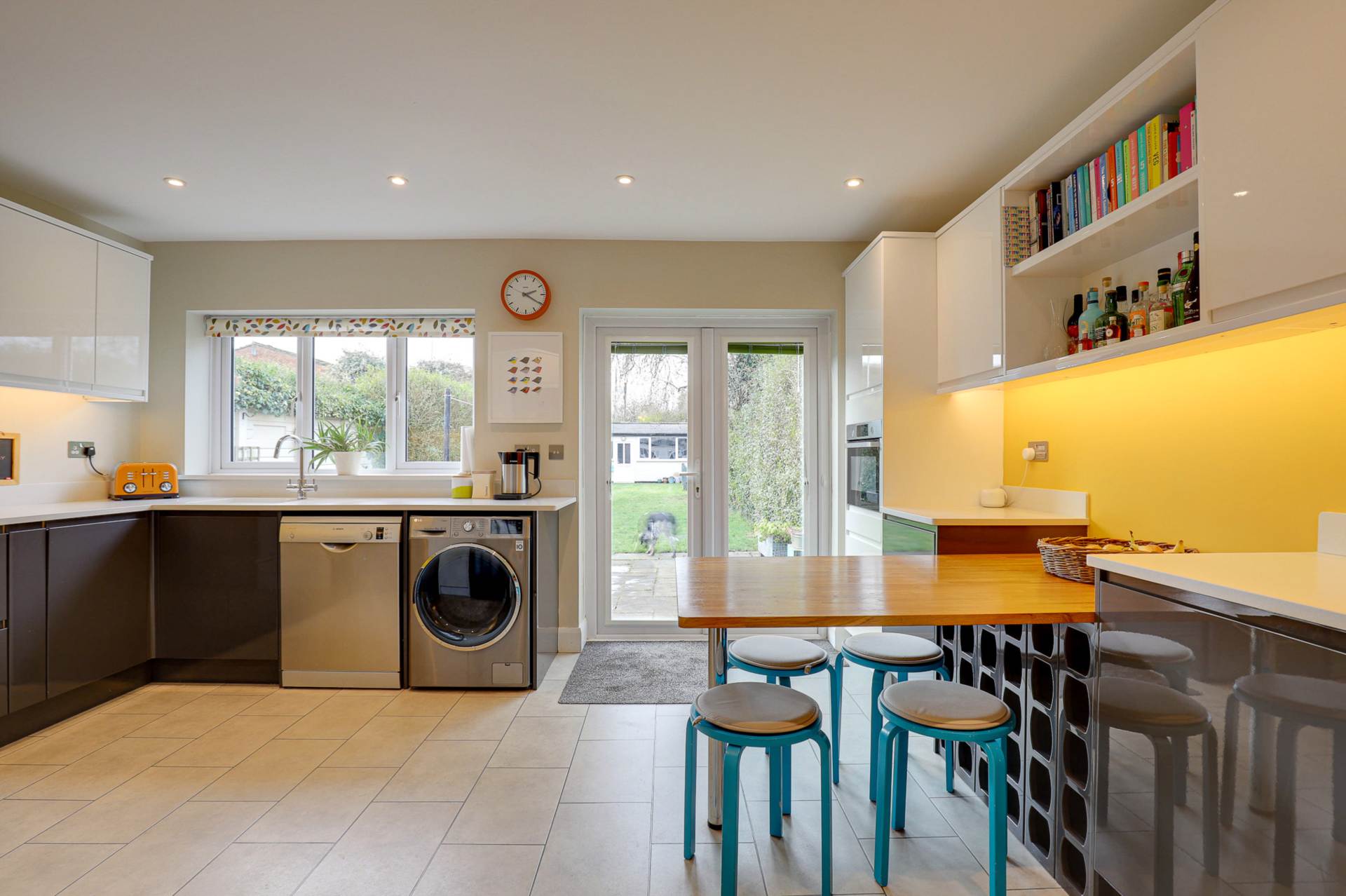 Peppard Road, Emmer Green, Image 16