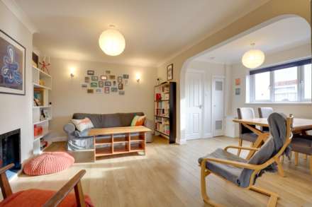 Peppard Road, Emmer Green, Image 10