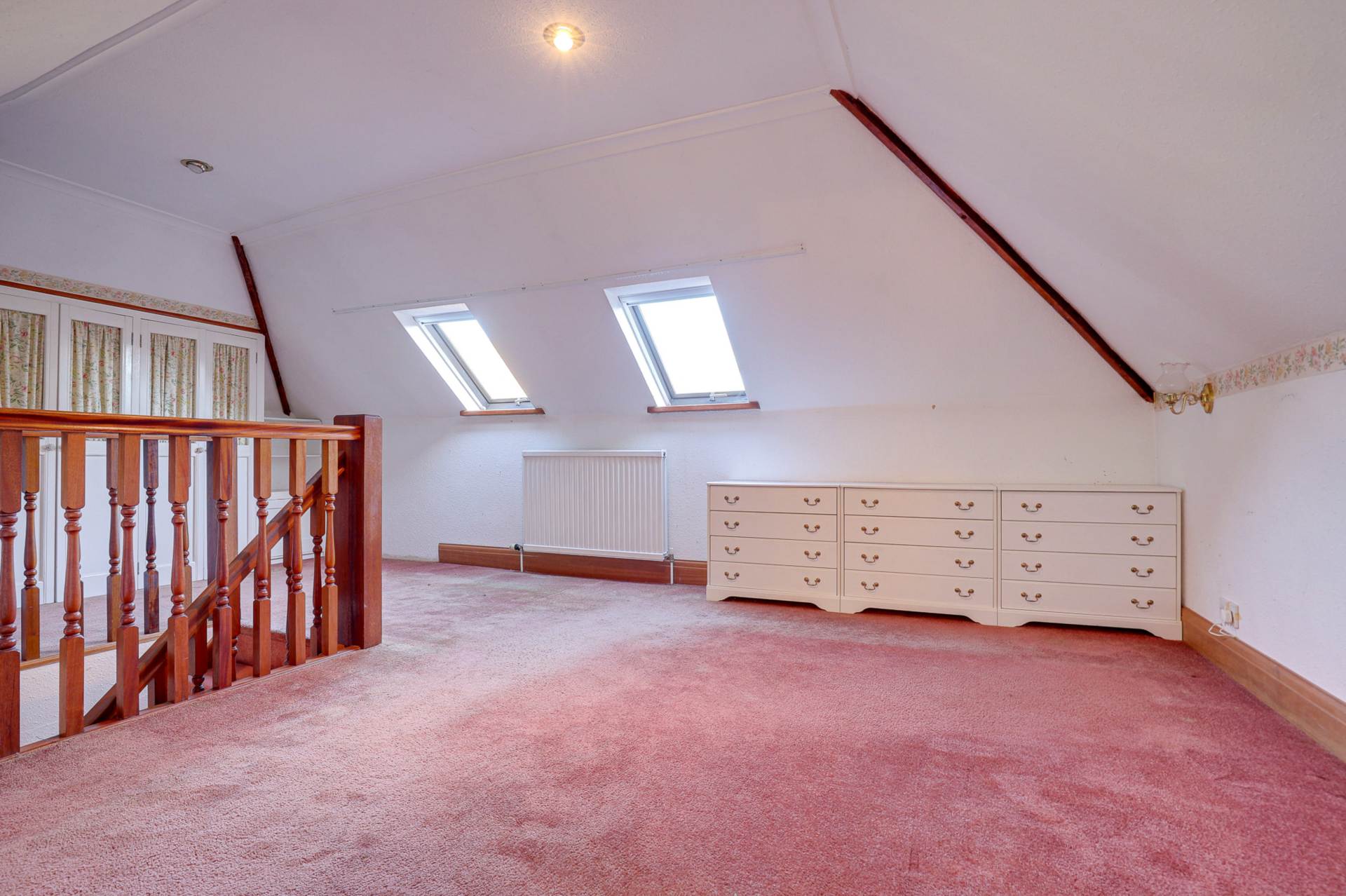 Haldane Road, Caversham Heights, Image 20