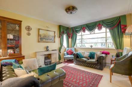 Kidmore End Road, Reading, Image 6