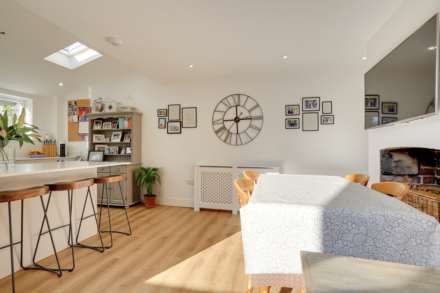 Hemdean Road, Caversham, Image 2
