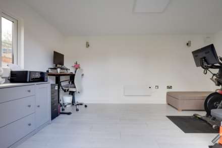 Hemdean Road, Caversham, Image 8