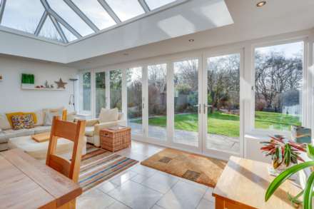 Cherwell Road, Emmer Green, Image 19