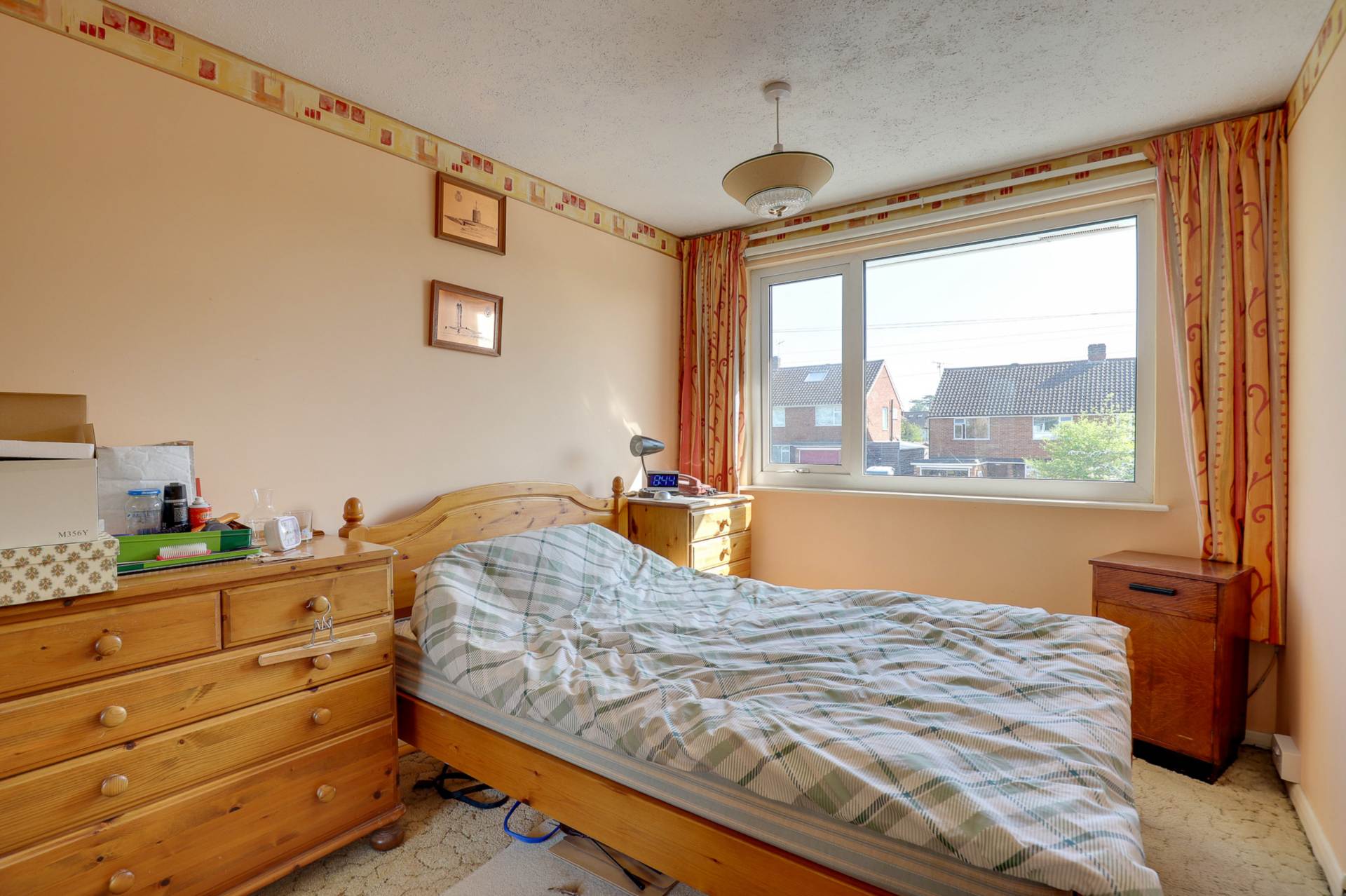 The Ridgeway, Caversham, Image 12