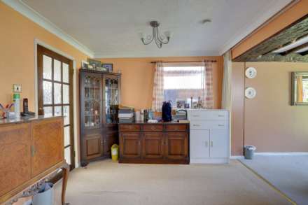 The Ridgeway, Caversham, Image 11
