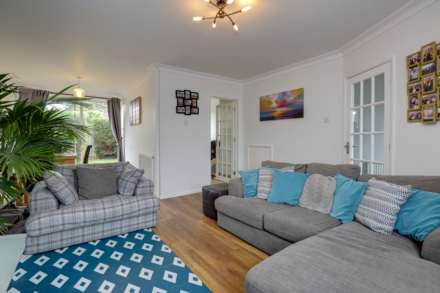 Douglas Road, Caversham, Image 2