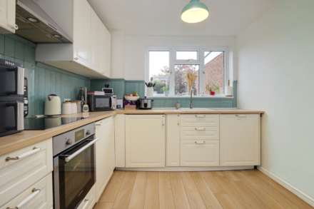 Douglas Road, Caversham, Image 6