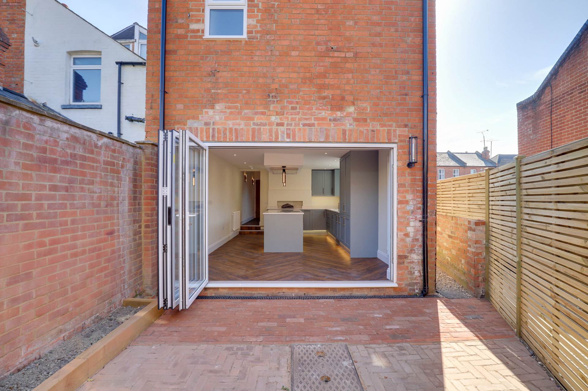 Hemdean Road, Caversham, Image 22