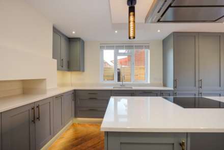 Hemdean Road, Caversham, Image 15