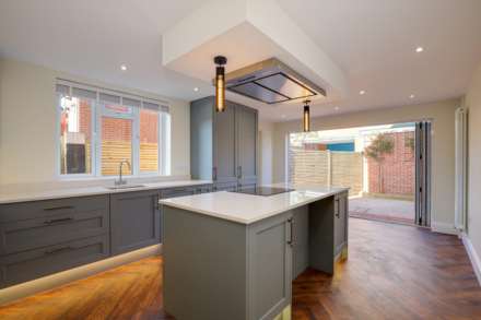Hemdean Road, Caversham, Image 3