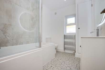 Hemdean Road, Caversham, Image 9