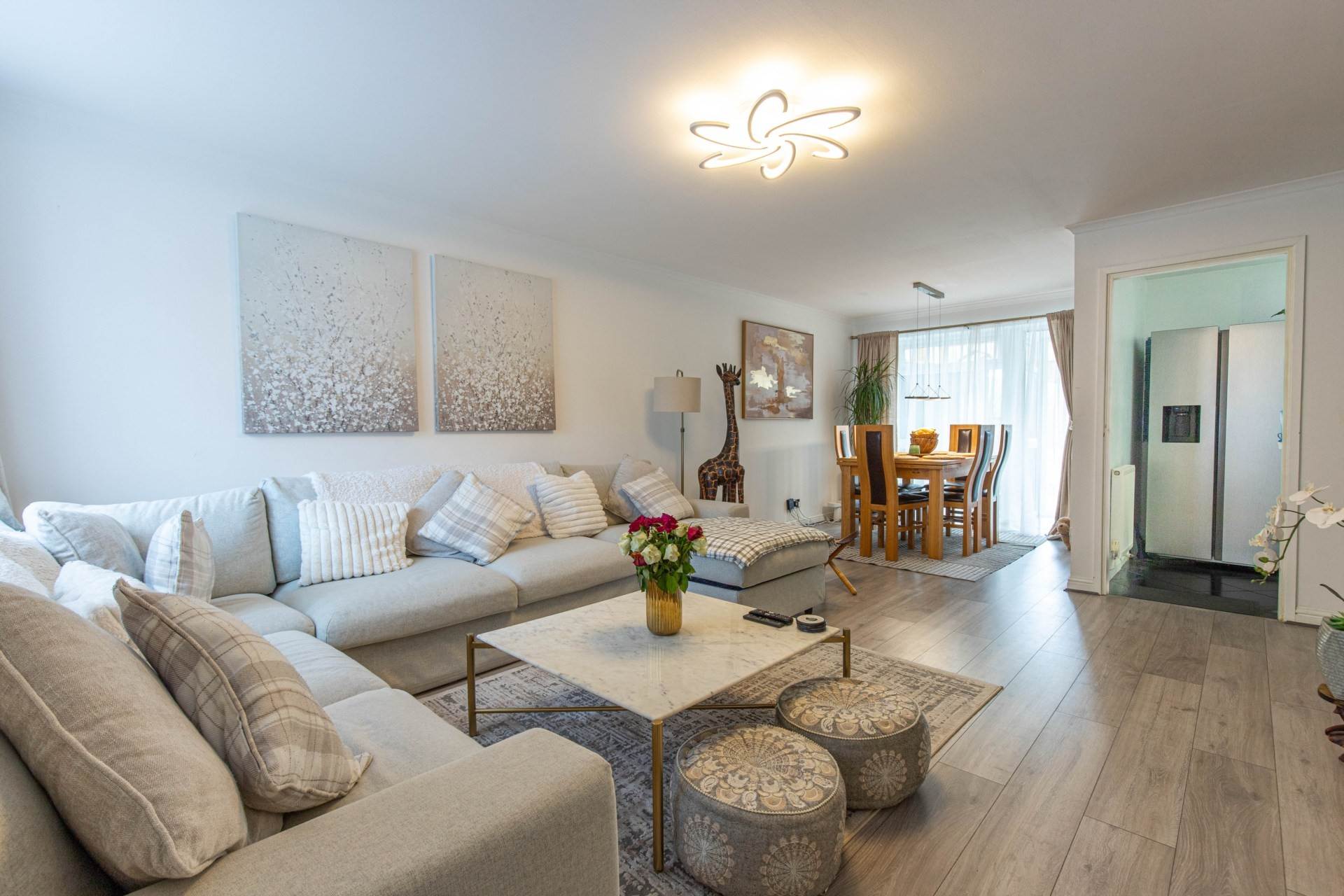 Ibstone Avenue, Caversham Park Village, Image 2