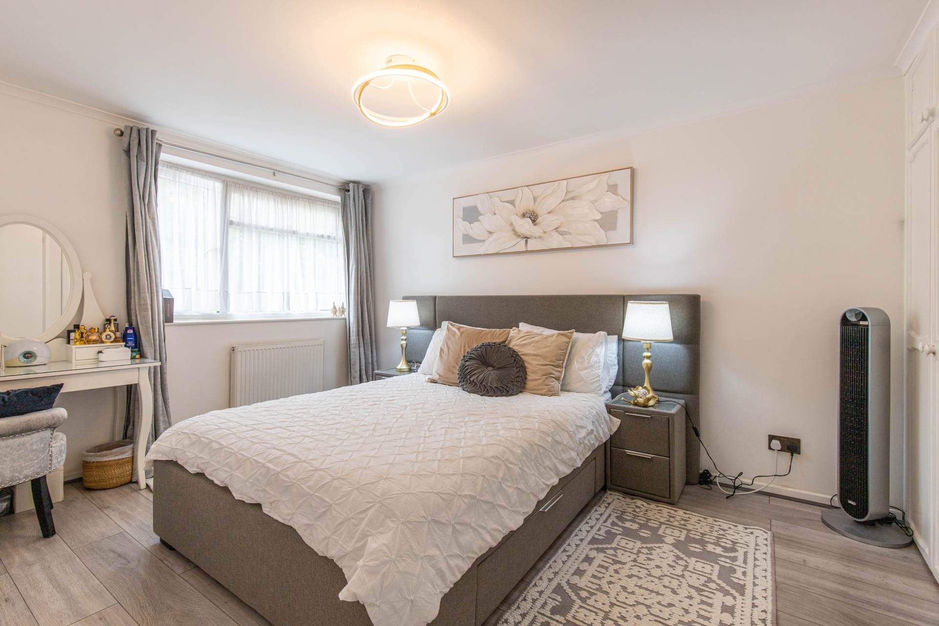 Ibstone Avenue, Caversham Park Village, Image 5