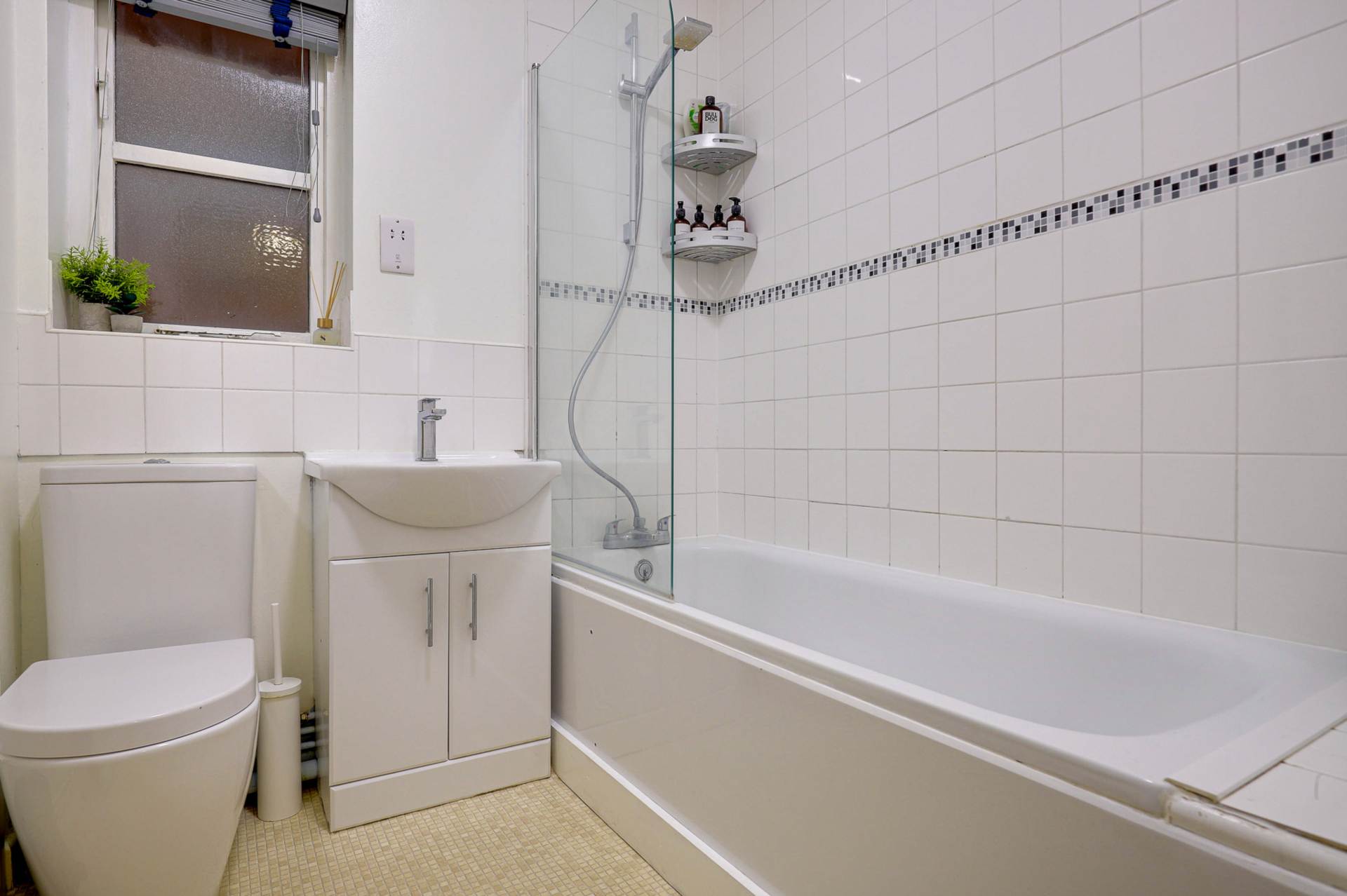 Queens Road, Caversham, Image 9