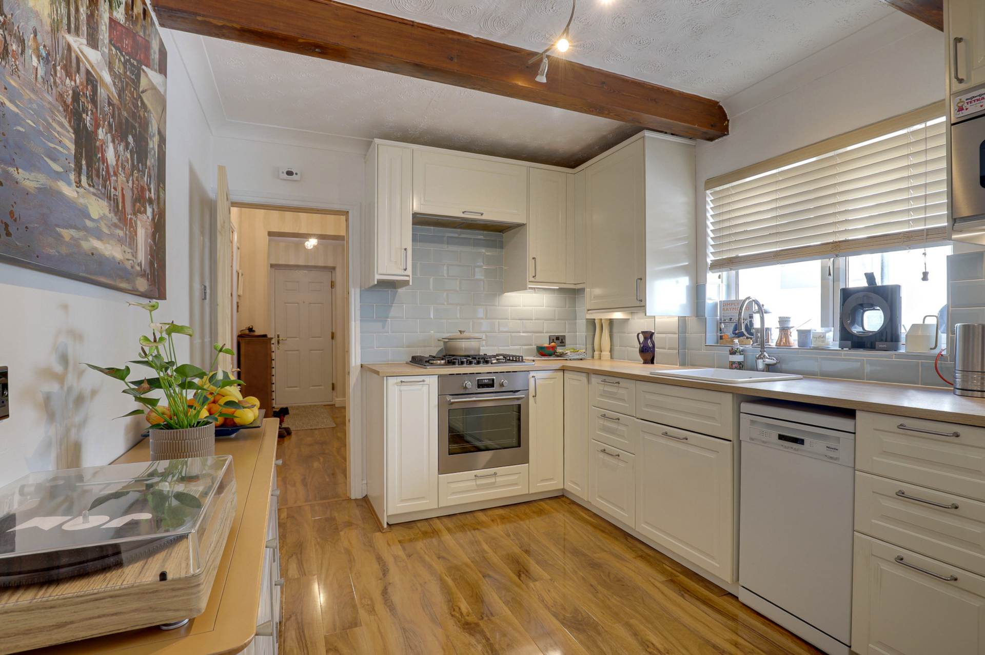 Onslow Gardens, Caversham, Image 10