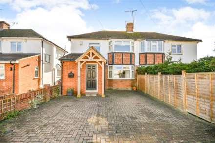Onslow Gardens, Caversham, Image 1