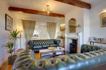 Onslow Gardens, Caversham, Image 13