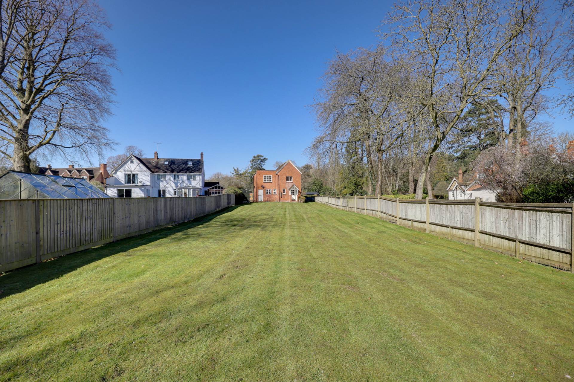 The Warren, Reading, Image 3