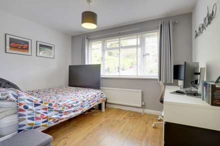 Rotherfield Way, Emmer Green, Image 21