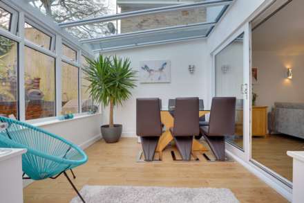Rotherfield Way, Emmer Green, Image 8